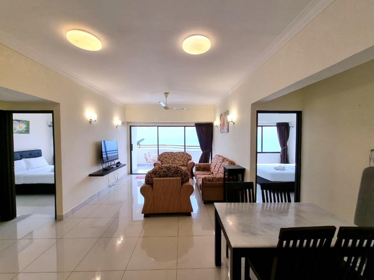 Green Ocean Seaview Apartment Batu Feringgi Buitenkant foto