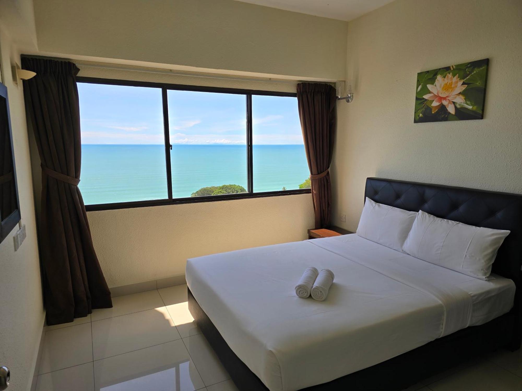 Green Ocean Seaview Apartment Batu Feringgi Buitenkant foto
